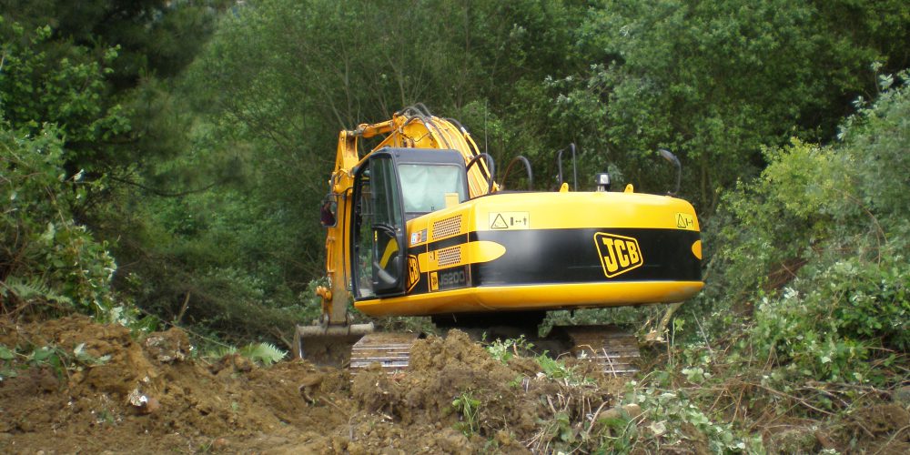 EXCAVACIONES Y DESMONTAJES